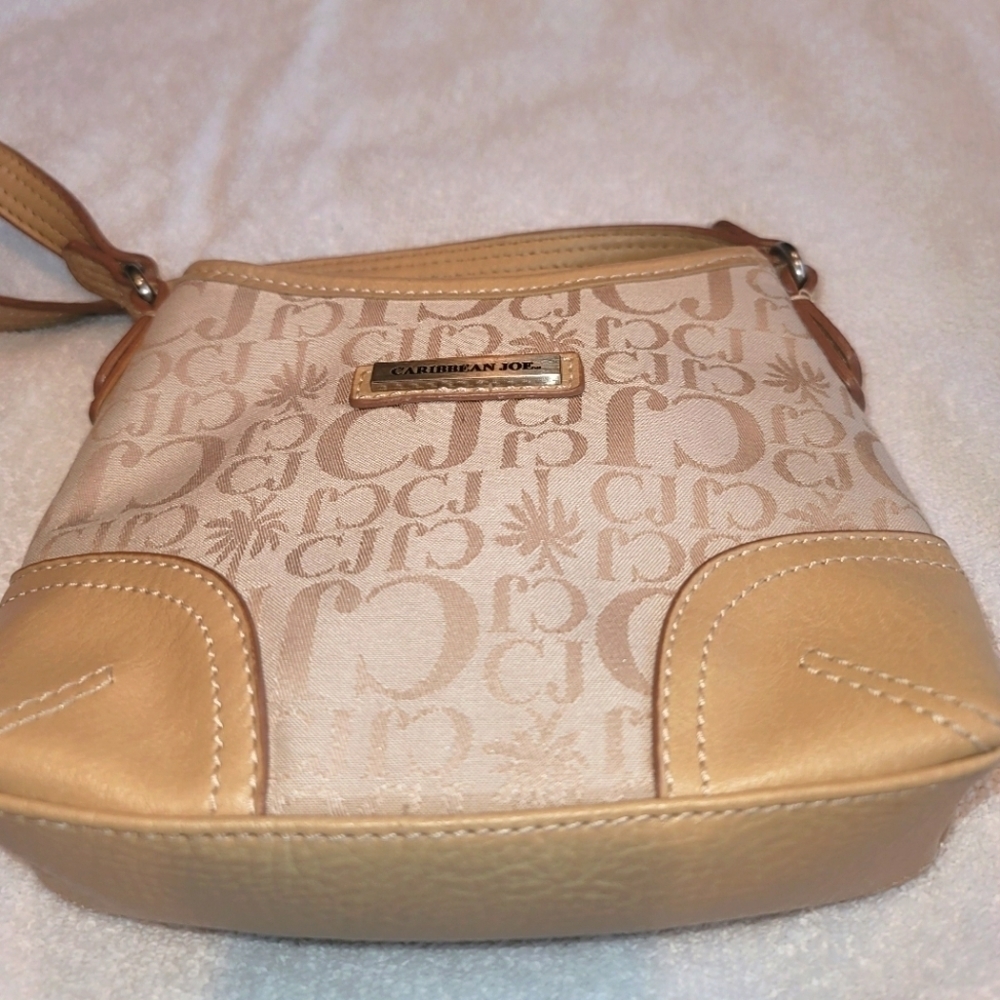 Caribbean Joe small handbag.